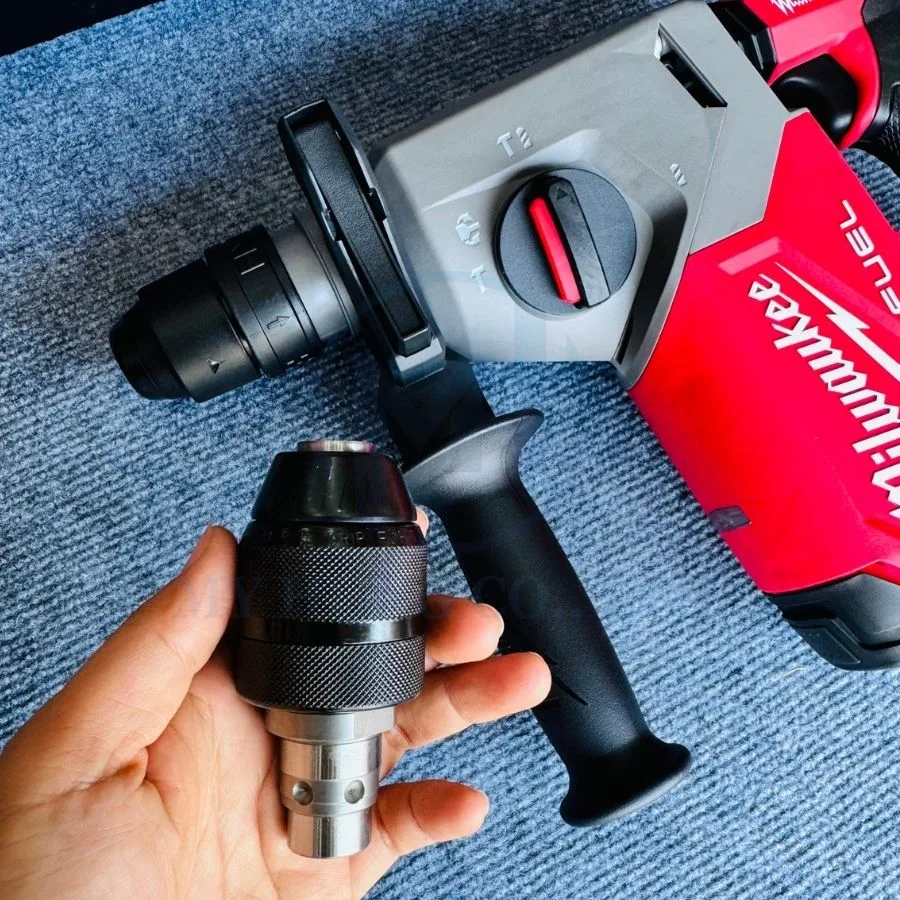 Máy khoan búa 18V Milwaukee M18 FHX-0X0 FUEL™ 26 mm (Thân máy)