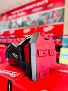 Quạt chạy pin Gen 2 M18 AFG2