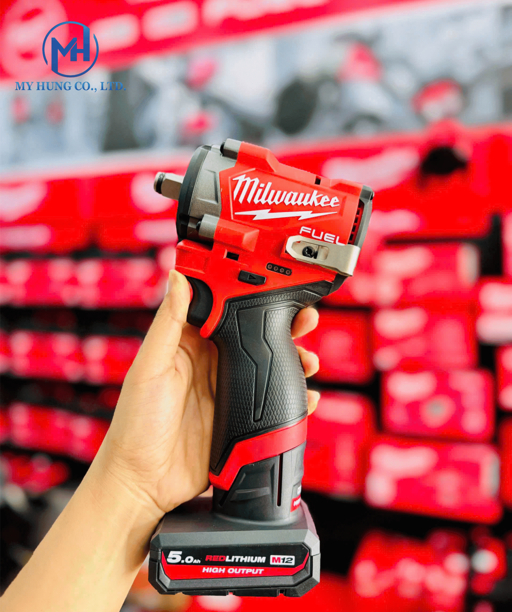 Đánh Giá Dòng Máy Siết Bulong Milwaukee M12: Nhỏ Gọn, Linh Hoạt Cho Mọi Công Việc