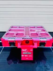 Hộp đựng dụng cụ đa năng Milwaukee 48-22-8430