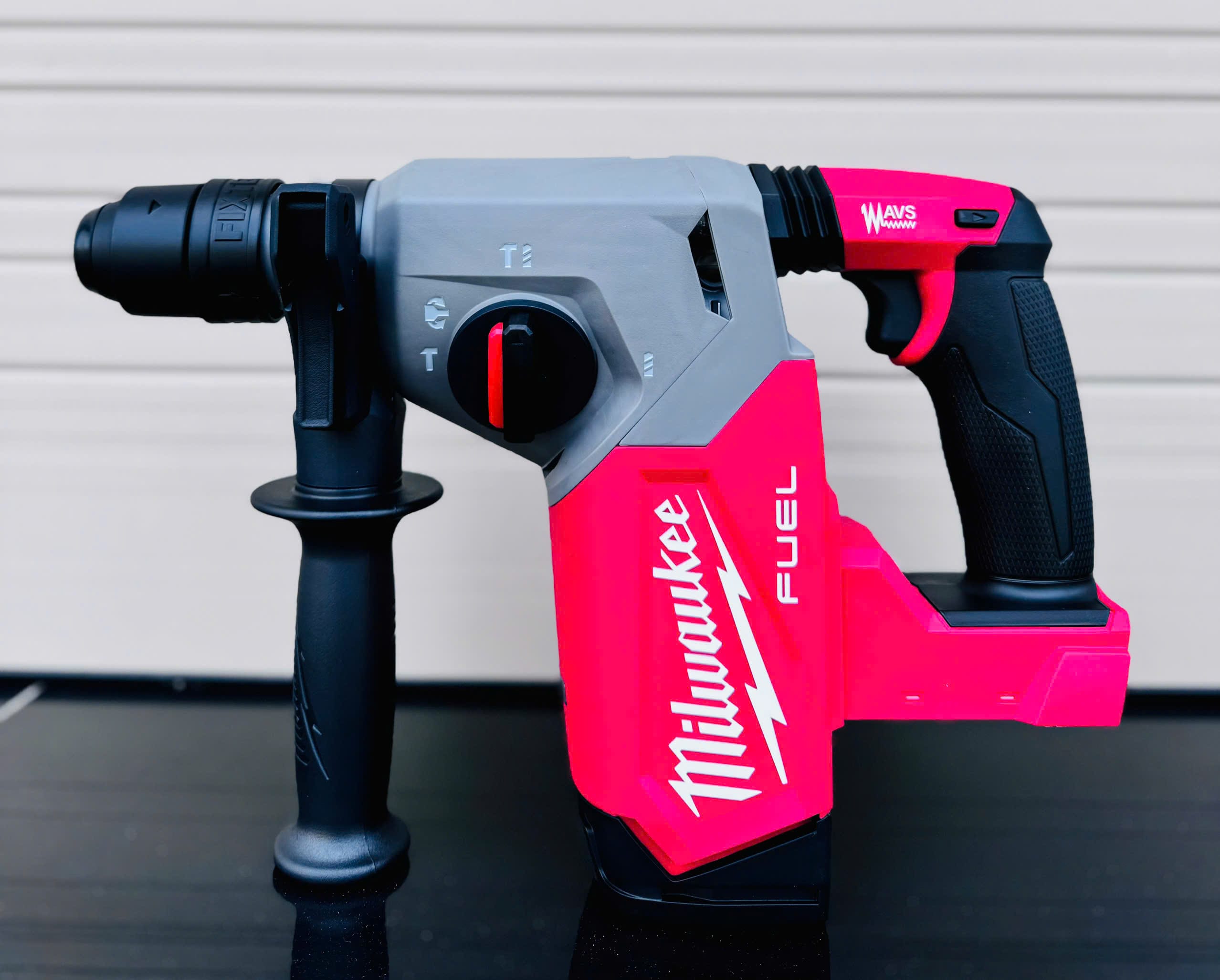 Máy khoan búa Milwaukee M18 FHX-0X0