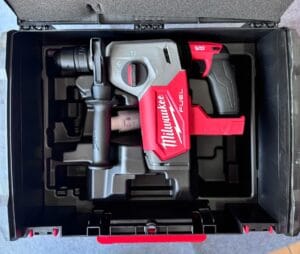 Máy khoan búa Milwaukee M18 FHX-B1 kèm pin M18B5 và sạc M12-18C